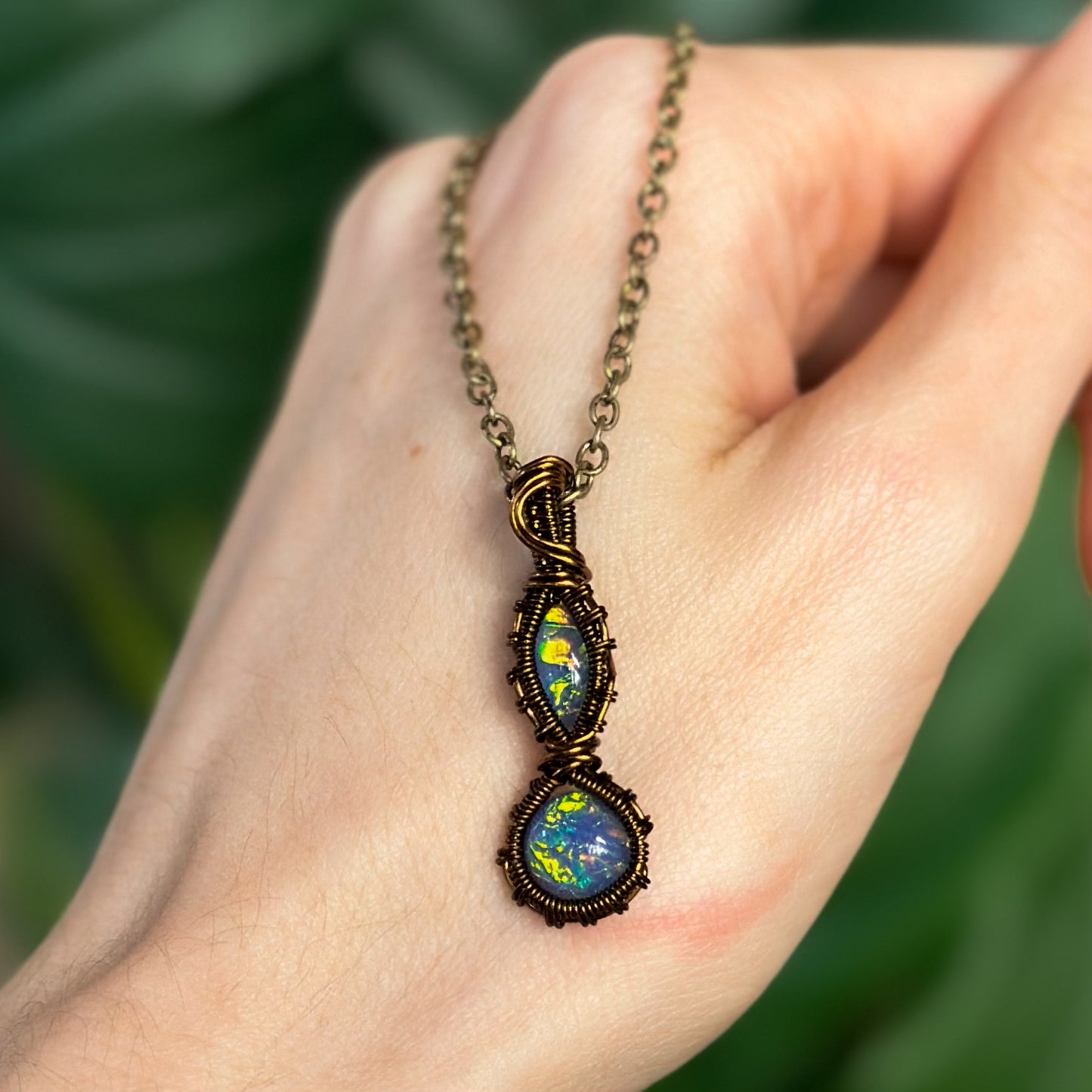 Iridescent Mini Pendant | Blue