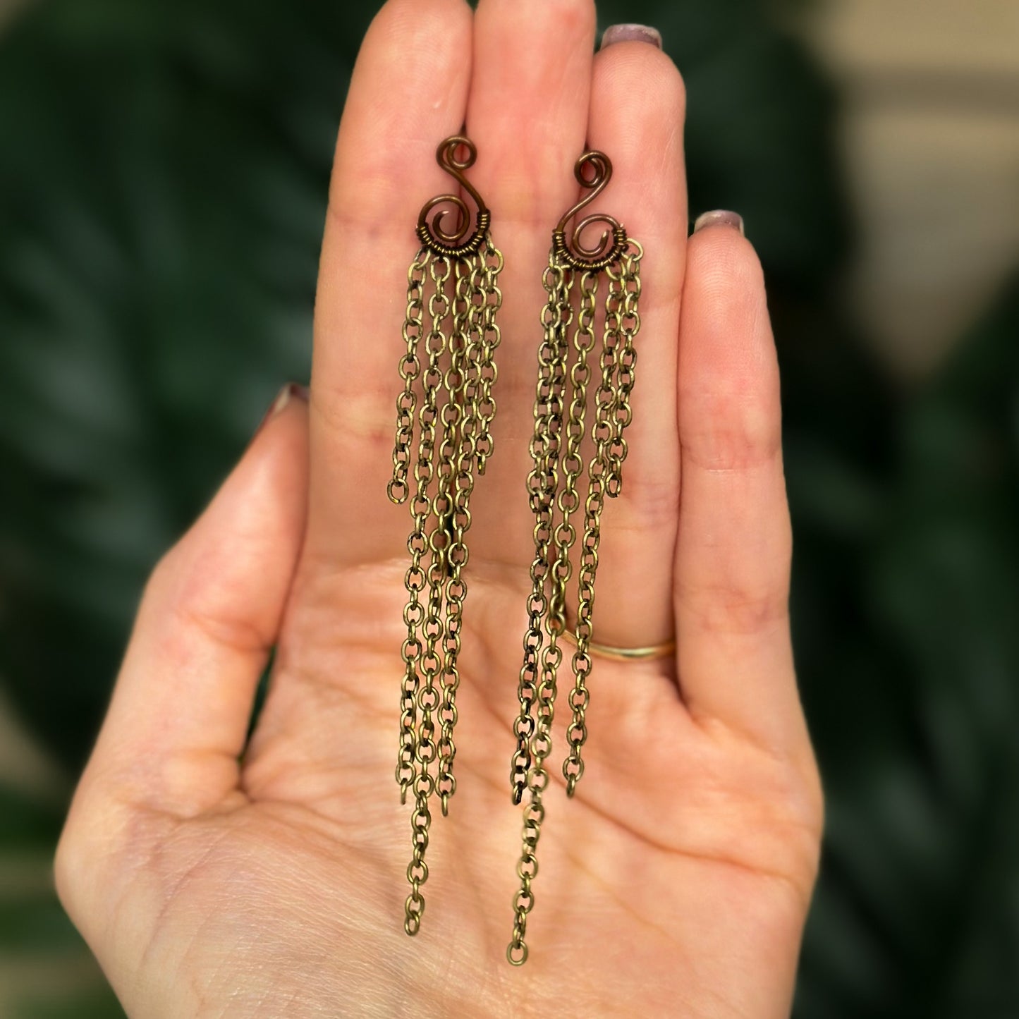 Swirl Chain Earrings | Studs