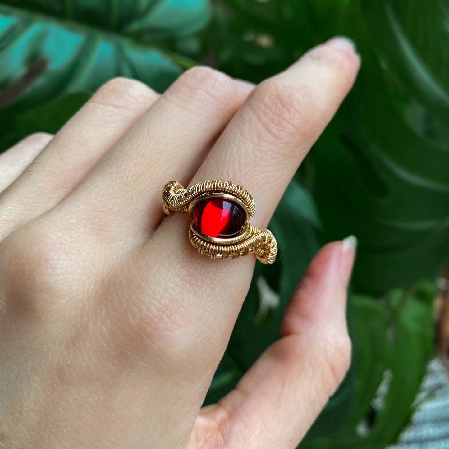 Gold Garnet Ring | Size 6.5