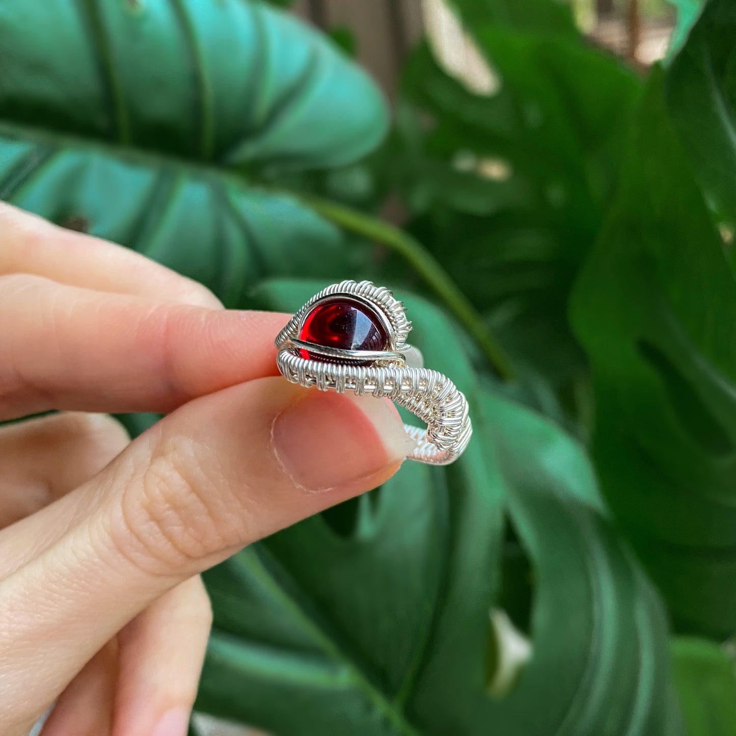 Silver Garnet Ring | Size 6