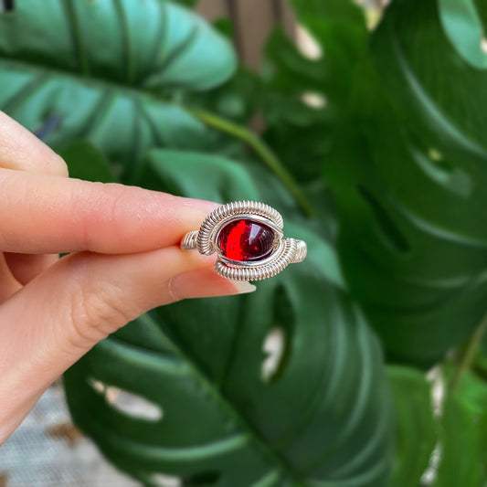 Silver Garnet Ring | Size 7