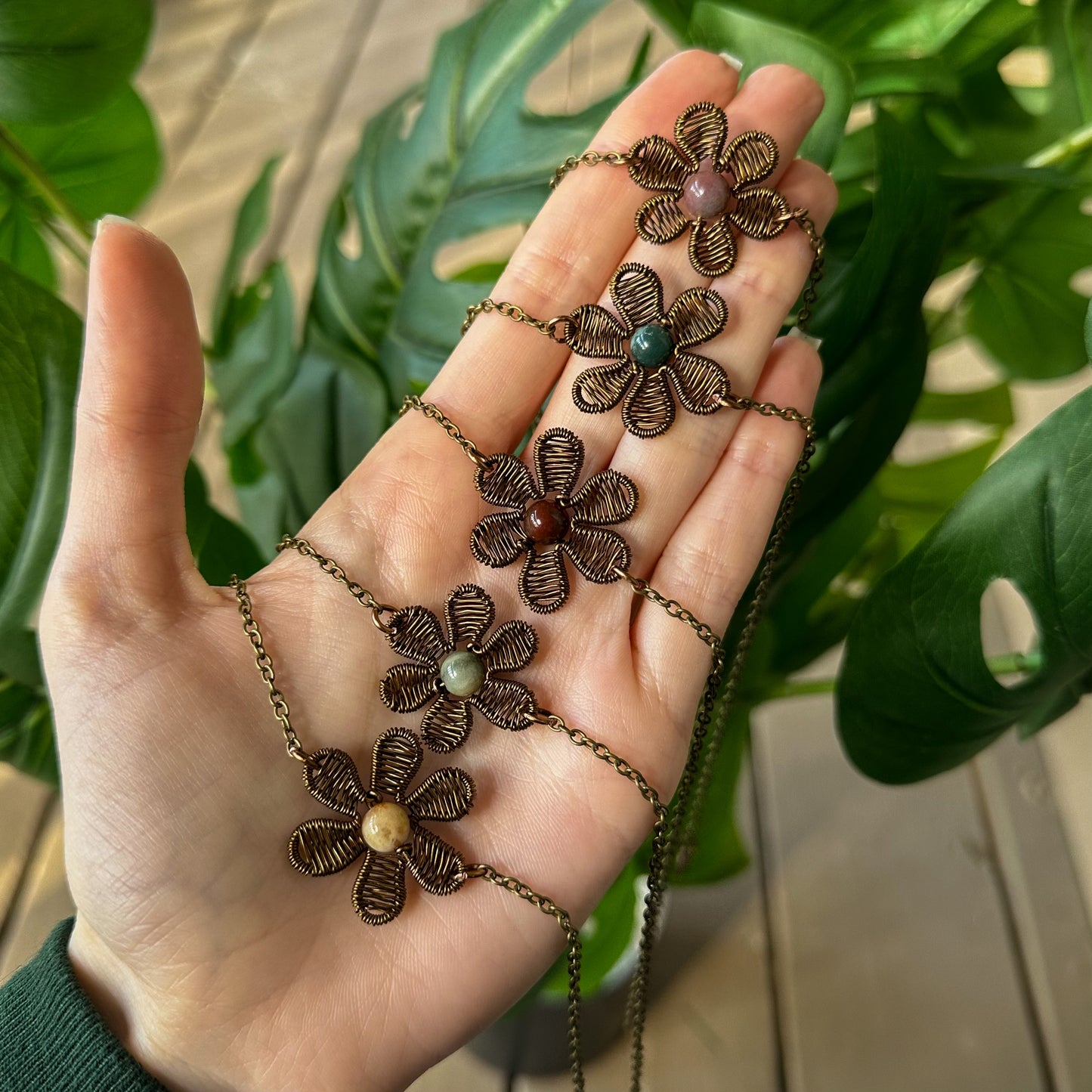 Jasper Daisy Choker